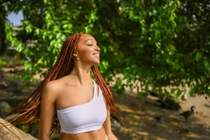 woman wearing boho knotless braids in San Antonio summer